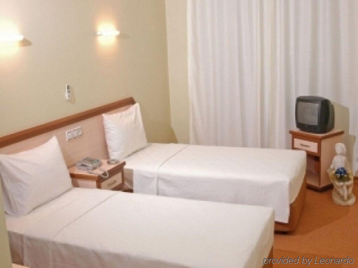 Çeşme Sirin Villa חדר תמונה